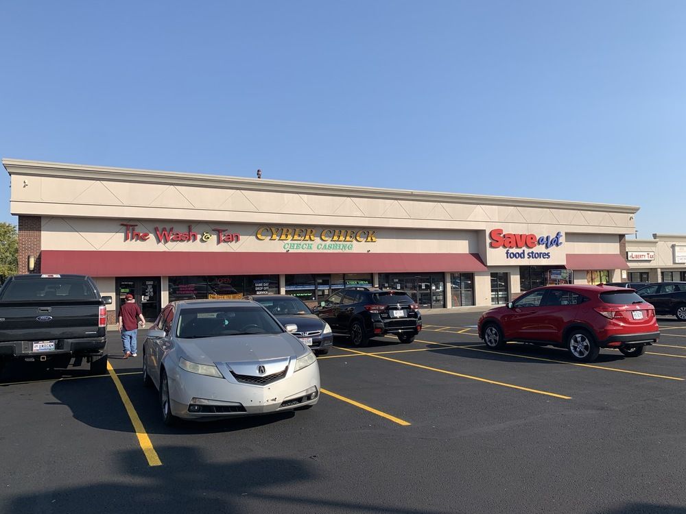 Save-A-Lot Anchored Center: 4900 West Broad Street, Columbus, OH 43228